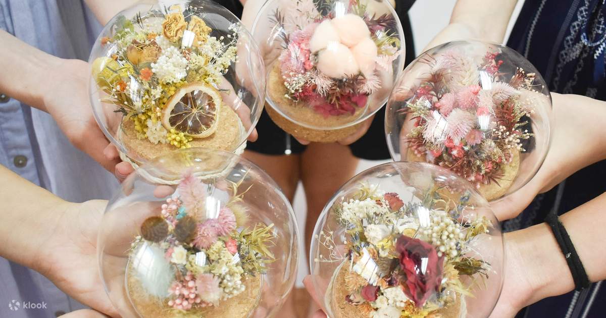 Ways to Use Dried Flowers